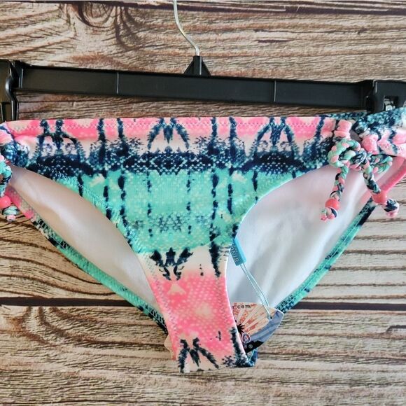 Bingo Surf bikini Bottoms set of ( 2 ) small NWT - Picture 2 of 11